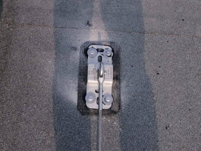 Installazione-di-Sistema-Anticaduta-Perimetrale-su-Edificio-a-Capriano-del-Colle-(BS)-4