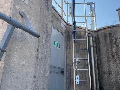 Installazione-di-Sistema-Anticaduta-su-Edificio-a-Melegnano-MI-17