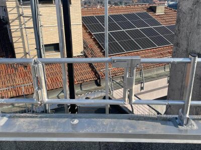 Installazione-di-Sistema-Anticaduta-su-Edificio-a-Melegnano-MI-4