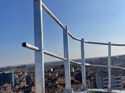 Installazione-di-Sistema-Anticaduta-su-Edificio-a-Melegnano-MI-5