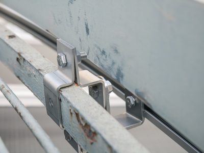 Particolare Linee vita sulla banca BPM di Milano